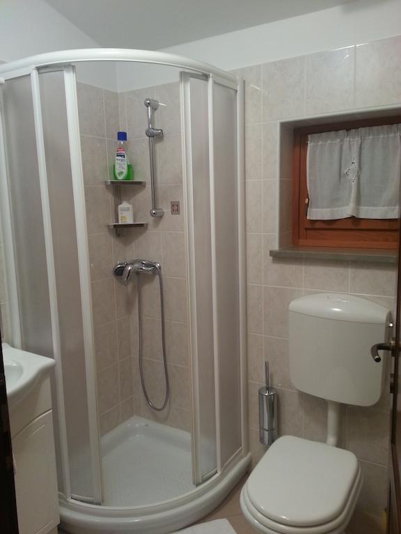 Arkade Turizem Villa Crnice Ruang foto